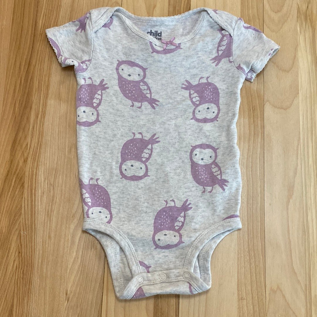 Onesie - Carters - 6-9 months